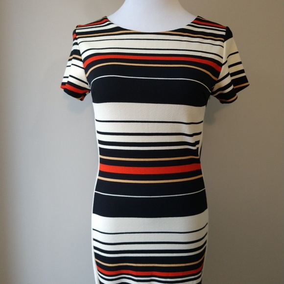 Multiple Color Striped Midi Dress - Picture 7 of 8